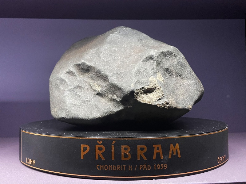 Plik:Pribram (NHM Prague)-1.jpg