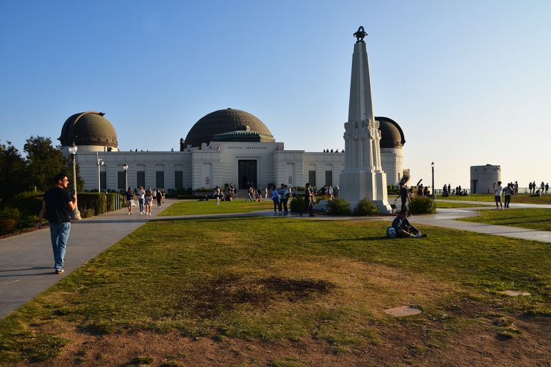 Plik:Griffith Observatory (Los Angeles)-7.jpg