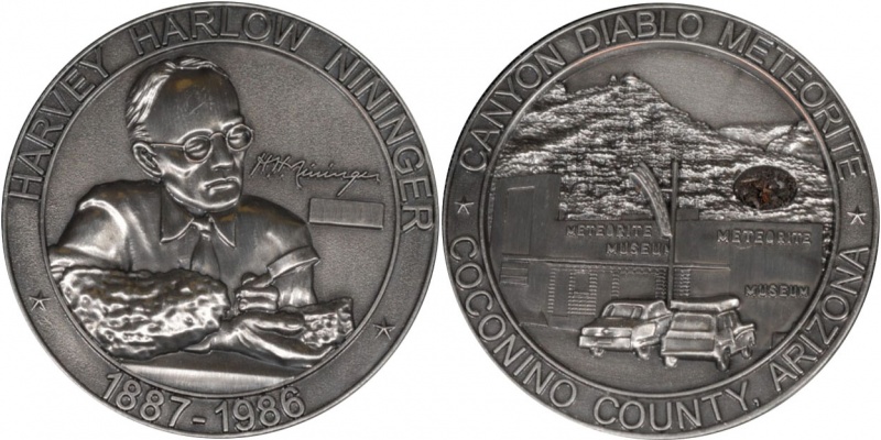 Plik:Medal (Canyon Diablo medal).jpg